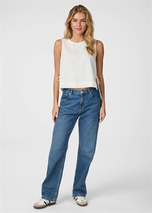 Svetlana linen top White Neo Noir